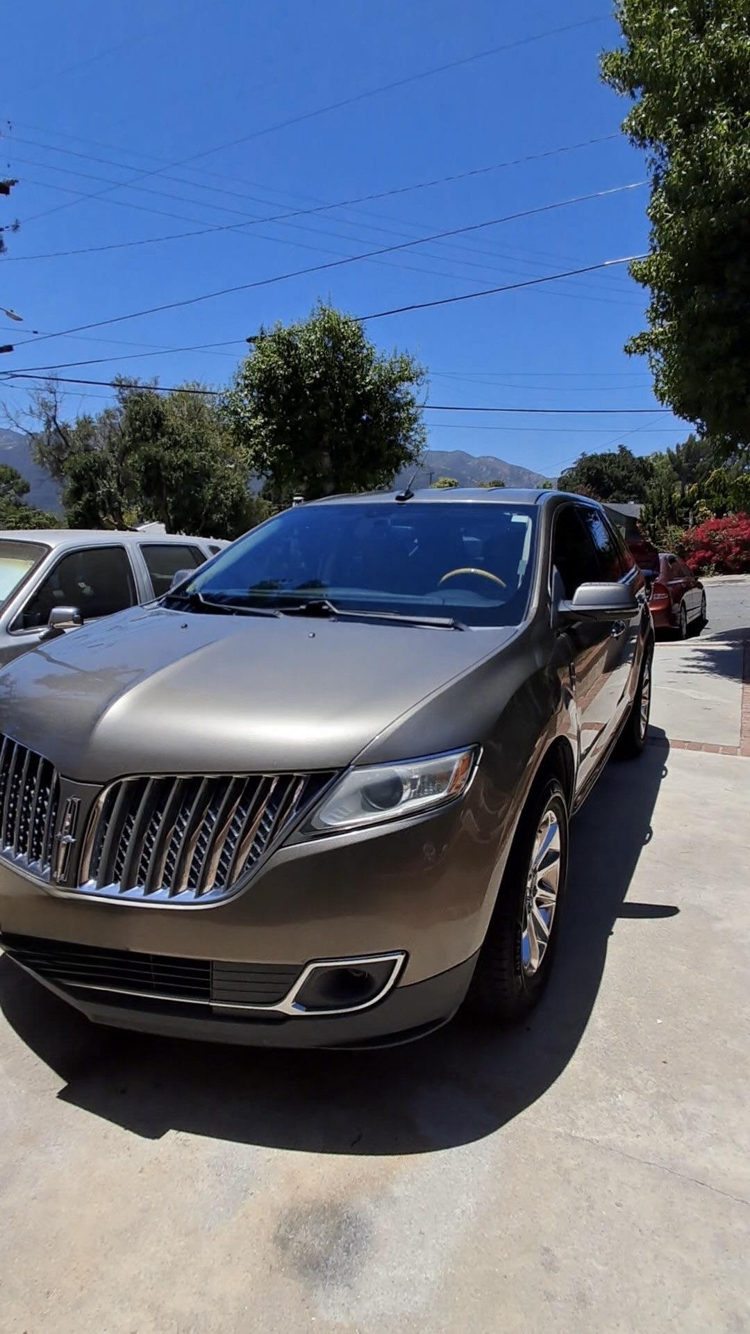 Lincoln MKX exterior mobile detailing hand wash wax Glendale CA