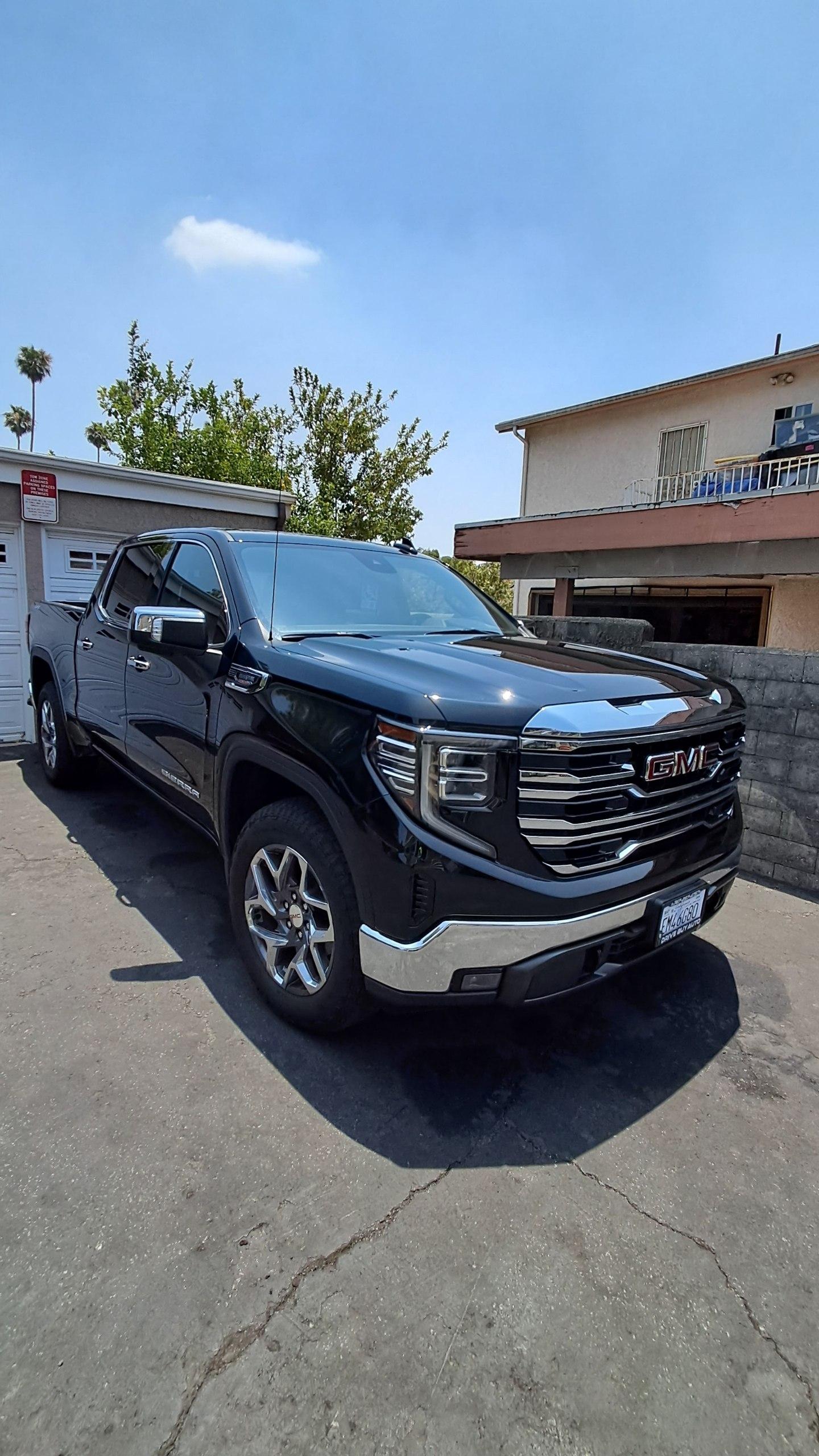 GMC Sierra exterior mobile detailing hand wash wax Glendale CA